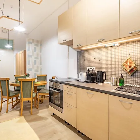 Superb Location - Classic Design Apartment Budapest